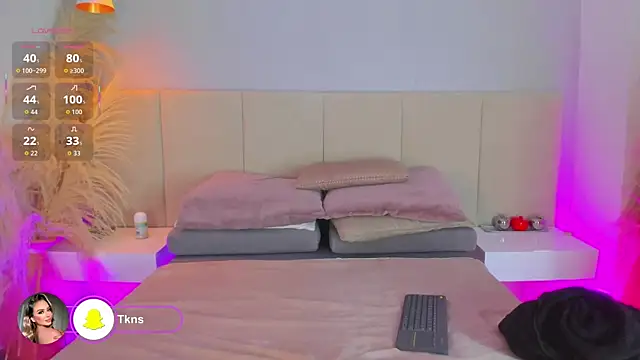 sofia pamela online show from December 22, 7:14 pm