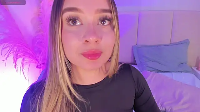 sofia pamela online show from March 11, 10:20 pm