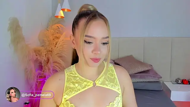 sofia pamela online show from January 6, 7:07 pm