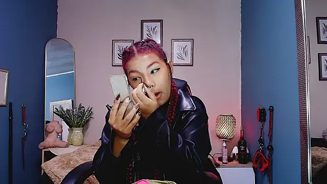 JadaRoberts online show from February 9, 12:25 pm