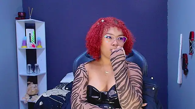 Snapshot of JadaRoberts chatting on March 17, 4:01 pm JadaRoberts online show from March 17, 4:01 pm