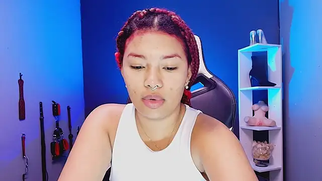 JadaRoberts online show from December 3, 12:15 pm