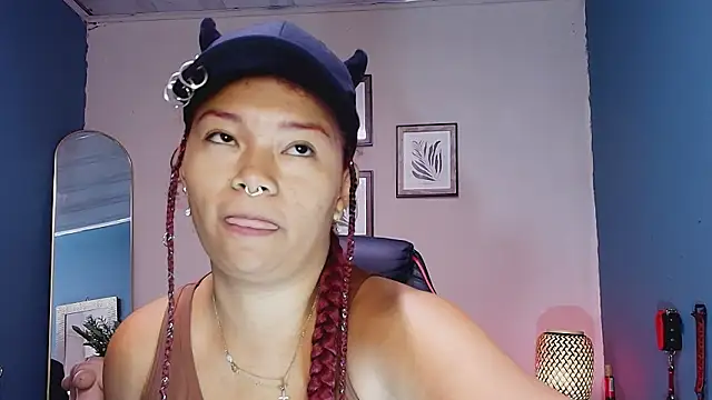 JadaRoberts online show from February 11, 12:27 pm