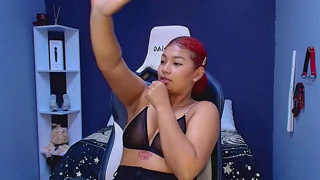 Snapshot of JadaRoberts chatting on March 19, 6:44 pm JadaRoberts online show from March 19, 6:44 pm
