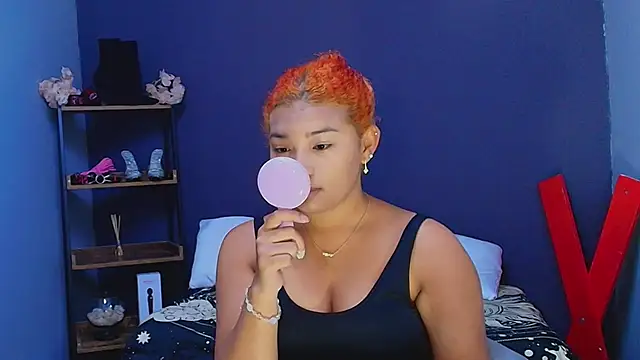 Snapshot of JadaRoberts chatting on February 24, 12:16 pm JadaRoberts online show from February 24, 12:16 pm