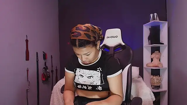 JadaRoberts online show from November 19, 12:16 pm