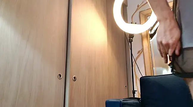 enzo herrera01 online show from February 27, 5:51 am