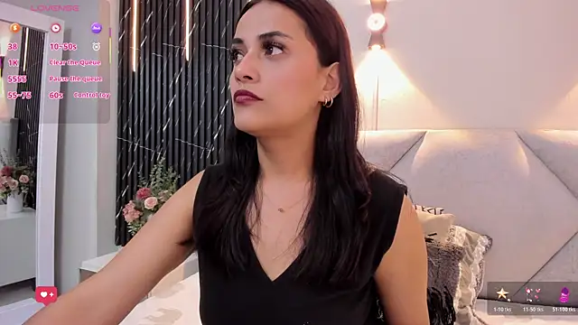 Snapshot of katrina_kaif_x chatting on October 23, 7:23 pm katrina kaif x online show from October 23, 7:23 pm