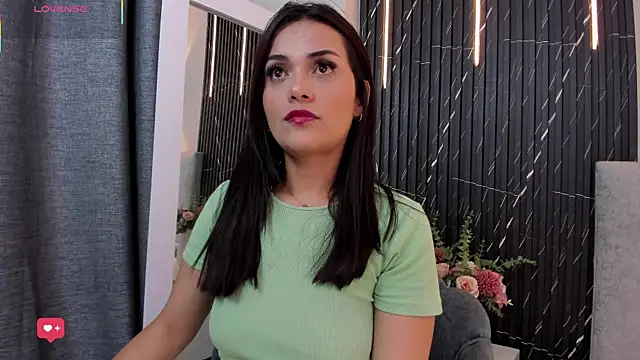 Snapshot of katrina_kaif_x chatting on November 27, 7:14 pm katrina kaif x online show from November 27, 7:14 pm