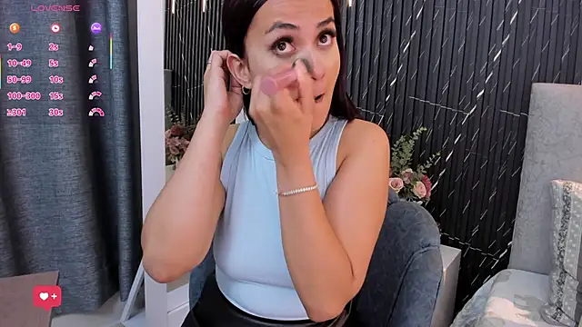 Snapshot of katrina_kaif_x chatting on October 25, 7:25 pm katrina kaif x online show from October 25, 7:25 pm