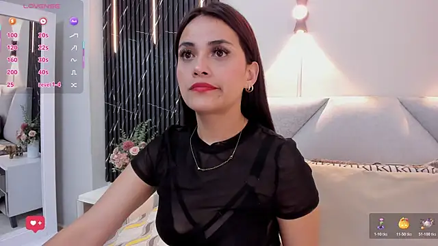 Snapshot of katrina_kaif_x chatting on October 30, 7:22 pm katrina kaif x online show from October 30, 7:22 pm