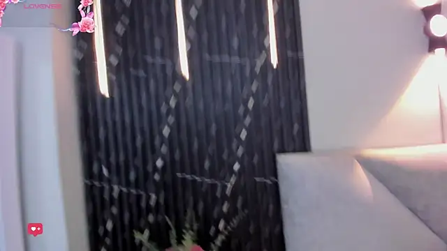 Snapshot of katrina_kaif_x chatting on November 15, 7:07 pm katrina kaif x online show from November 15, 7:07 pm