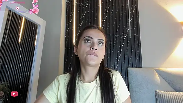 katrina kaif x online show from March 23, 7:14 pm