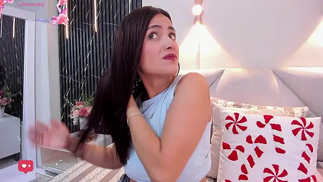 katrina kaif x online show from December 19, 7:16 pm