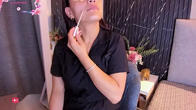 katrina kaif x online show from February 16, 7:23 pm