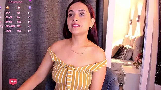 Snapshot of katrina_kaif_x chatting on October 10, 7:15 pm katrina kaif x online show from October 10, 7:15 pm