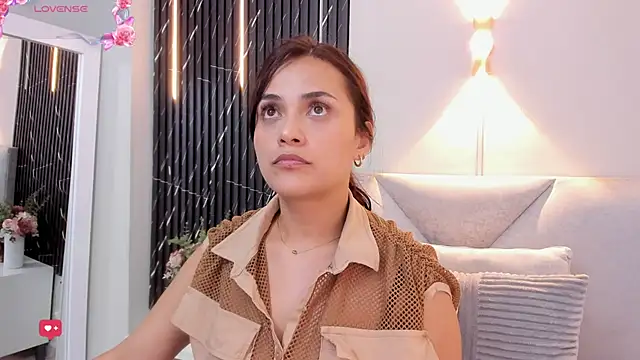 katrina kaif x online show from March 17, 7:06 pm