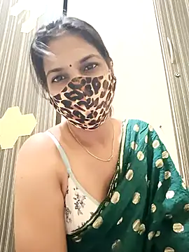 Snapshot of indianliza chatting on January 2, 4:30 am indianliza online show from January 2, 4:30 am