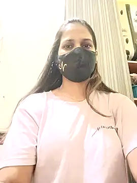 Snapshot of indianliza chatting on March 6, 6:26 pm indianliza online show from March 6, 6:26 pm