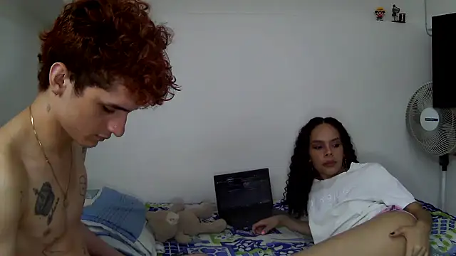 Snapshot of TheKing6ix9ine69 chatting on December 6, 5:03 am TheKing6ix9ine69 online show from December 6, 5:03 am