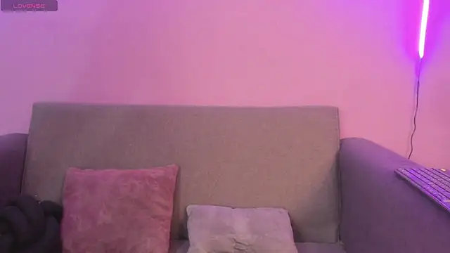 Snapshot of lanna_bx chatting on October 2, 7:17 pm lanna bx online show from October 2, 7:17 pm