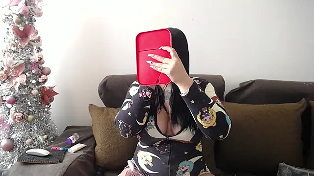 Snapshot of sara_winehouse1 chatting on January 10, 1:52 pm sara winehouse1 online show from January 10, 1:52 pm