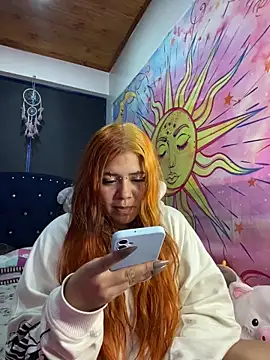 sara winehouse1 online show from March 11, 3:44 am