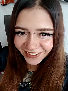 Snapshot of sara_winehouse1 chatting on November 20, 7:58 pm sara winehouse1 online show from November 20, 7:58 pm