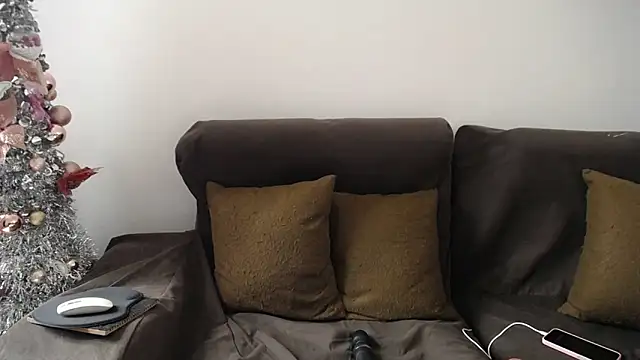 Snapshot of sara_winehouse1 chatting on January 8, 4:11 pm sara winehouse1 online show from January 8, 4:11 pm