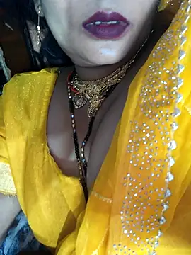 Snapshot of Ritasingh-0461 chatting on November 21, 3:27 am Ritasingh-0461 online show from November 21, 3:27 am