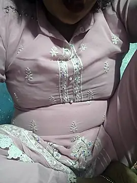 Snapshot of Ritasingh-0461 chatting on November 7, 2:21 pm Ritasingh-0461 online show from November 7, 2:21 pm