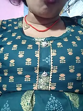 Snapshot of Ritasingh-0461 chatting on November 25, 9:09 am Ritasingh-0461 online show from November 25, 9:09 am