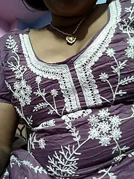 Snapshot of Ritasingh-0461 chatting on October 17, 6:32 pm Ritasingh-0461 online show from October 17, 6:32 pm