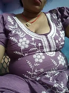 Snapshot of Ritasingh-0461 chatting on October 29, 2:27 pm Ritasingh-0461 online show from October 29, 2:27 pm