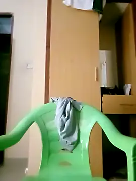 Snapshot of Samir4123 chatting on November 24, 2:22 am Samir4123 online show from November 24, 2:22 am