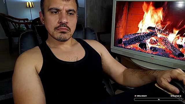 officeman7 online show from March 28, 2:40 pm