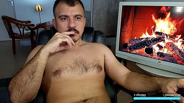 officeman7 online show from February 24, 3:13 pm