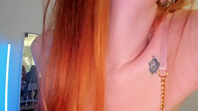 Aliceginger99 online show from March 2, 7:37 am