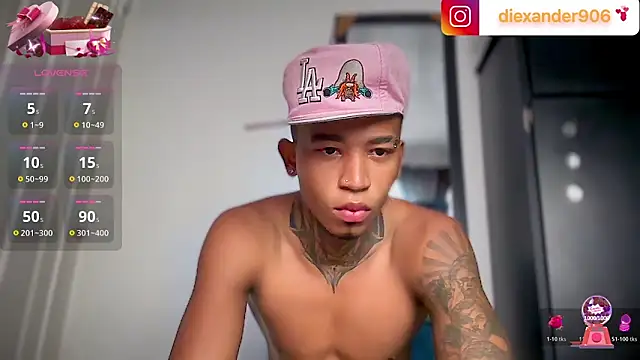 sexy blacks  online show from April 10, 12:12 pm