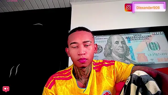 sexy blacks  online show from July 7, 1:03 pm