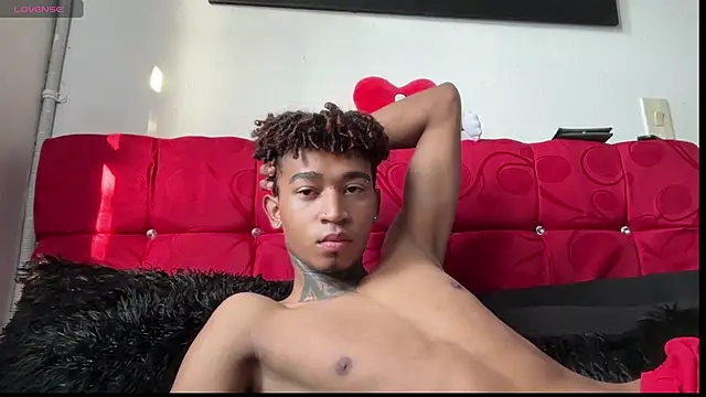 sexy blacks  online show from November 7, 12:10 pm