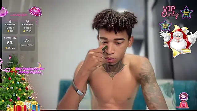 sexy blacks  online show from December 17, 12:10 pm