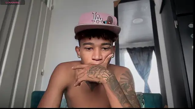 sexy blacks  online show from November 20, 12:06 pm