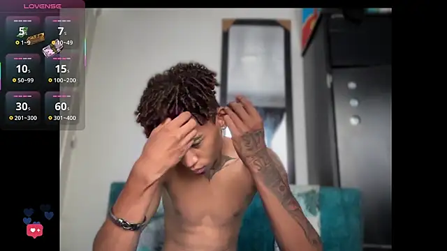 sexy blacks  online show from October 28, 12:15 pm