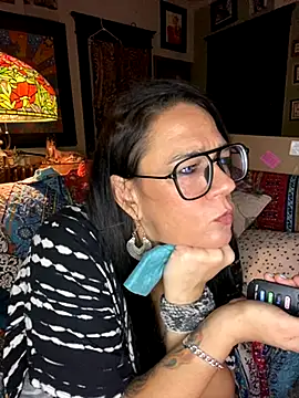 sexyasscougar online show from October 9, 5:52 am