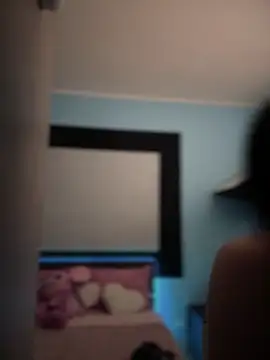 ShannonShanny online show from March 18, 8:05 pm