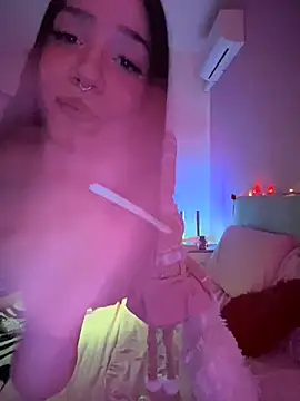 ShannonShanny online show from December 1, 7:26 pm