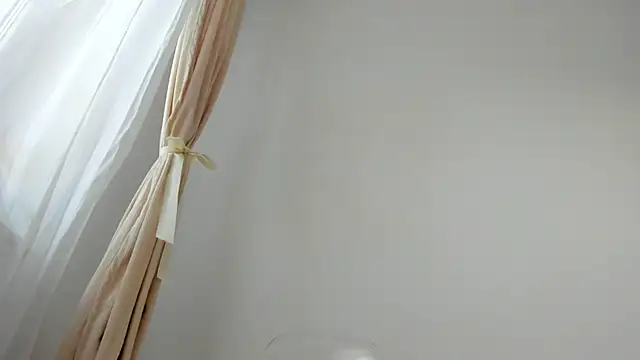 angeloflovee online show from October 29, 5:17 am