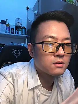 wangjian2324 online show from May 8, 1:37 pm