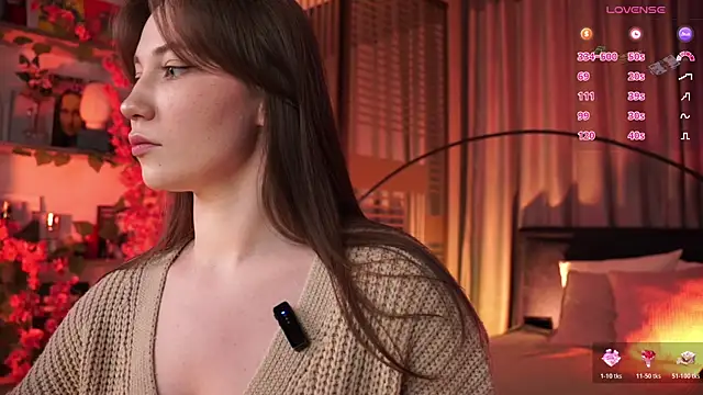 askaudrey  online show from October 23, 2:16 pm